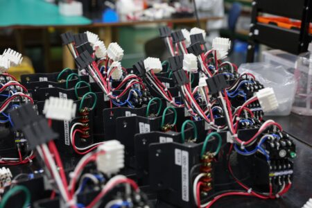 電機部品組立加工